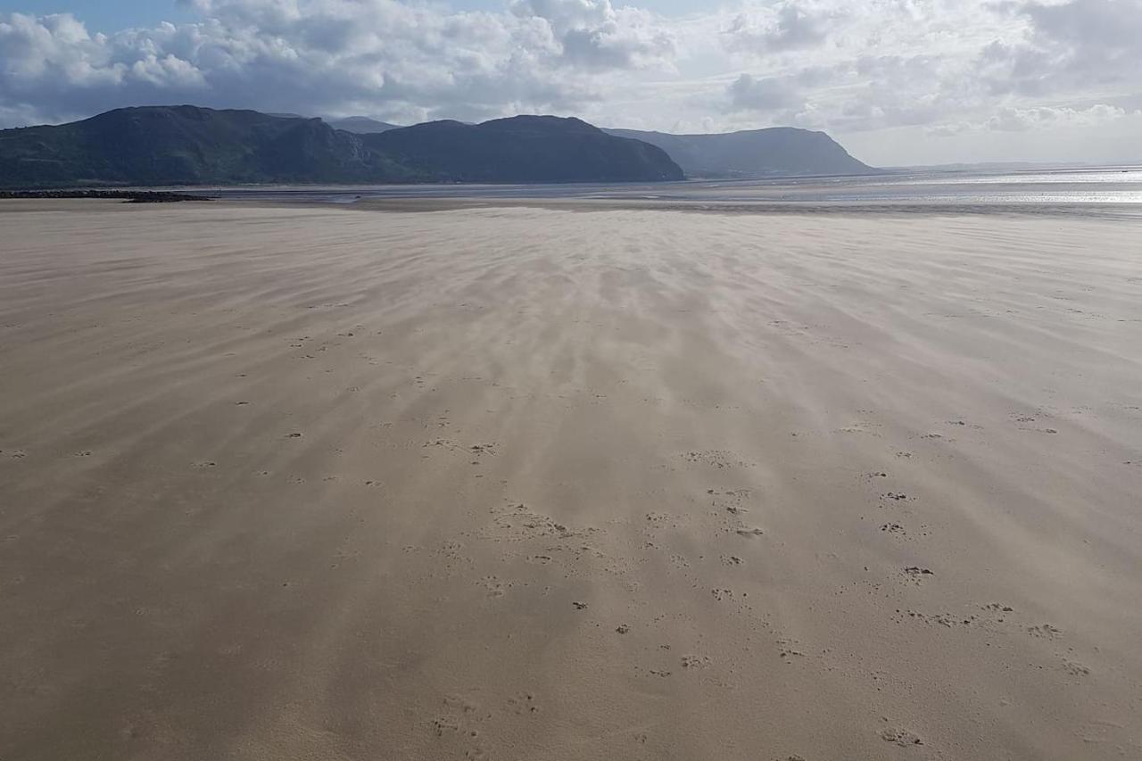3 Bedroom Deganwy Sea View Beach House Ll31 Luaran gambar